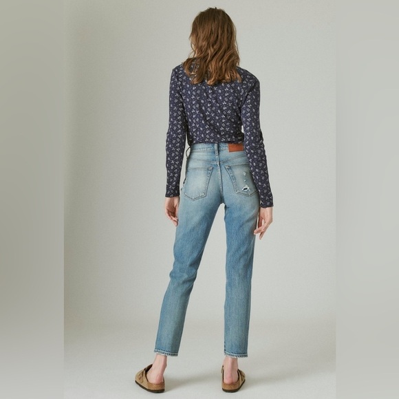 Lucky Brand High Rise Drew Button Fly Intentional Distressing Mom Jeans Size 26 - Picture 2 of 16